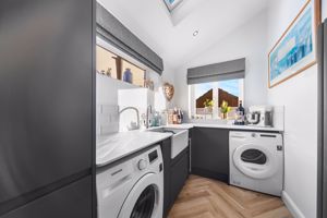 Photo 33- click for photo gallery